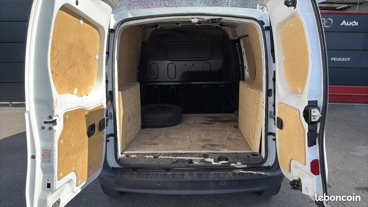 Renault kangoo ii express 1.5 dci 95 extra-r link 2020 (image 11)