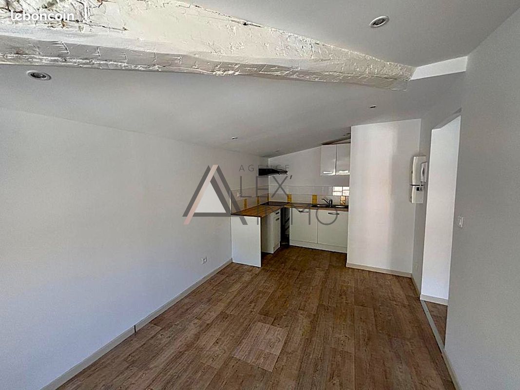 Appartement 2 pièces 30 m² · à Roquevaire · 30 m² · 660 €/mois