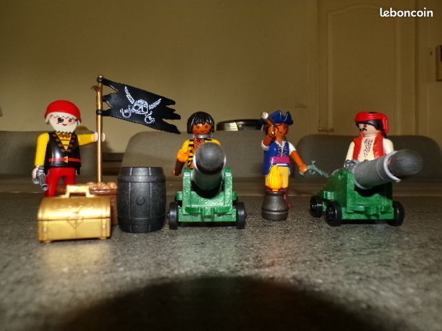Playmobil personnages pirates (image 1)
