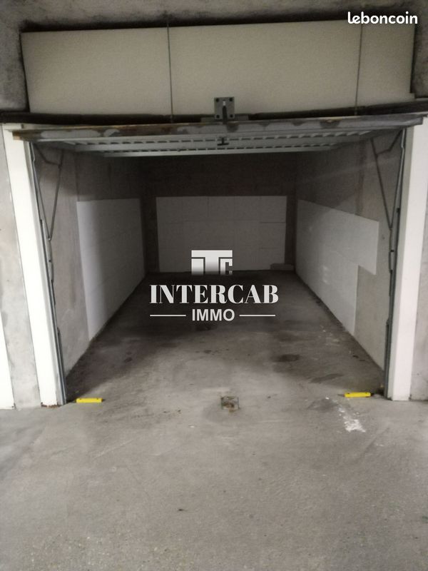 Parking/box Reims · 39 500 €