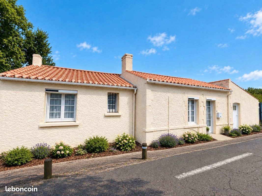 Maison 4 pièces 71 m² · à Coëx · 71 m² · 214 660 €