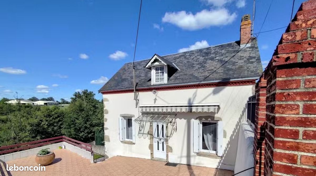 Maison 5 pièces 81 m² · à Chiché · 81 m² · 125 000 €