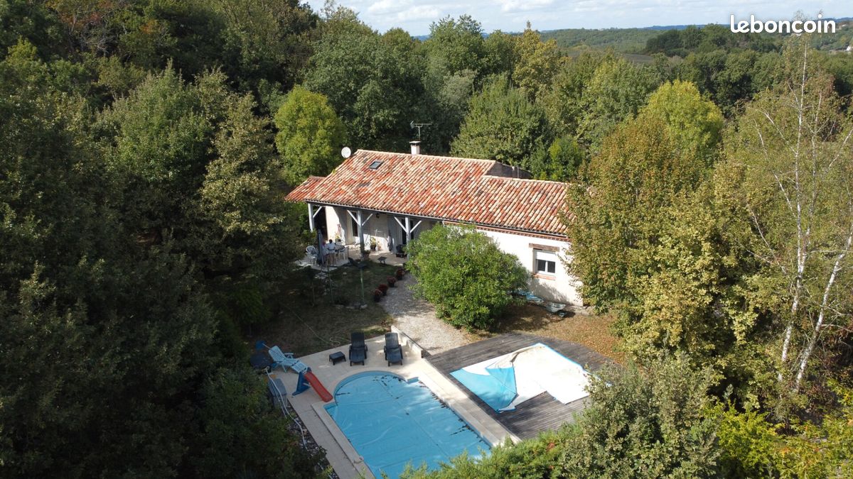 Maison 5 pièces 124 m² · à Sainte-Colombe-en-Bruilhois · 124 m² · 265 000 €