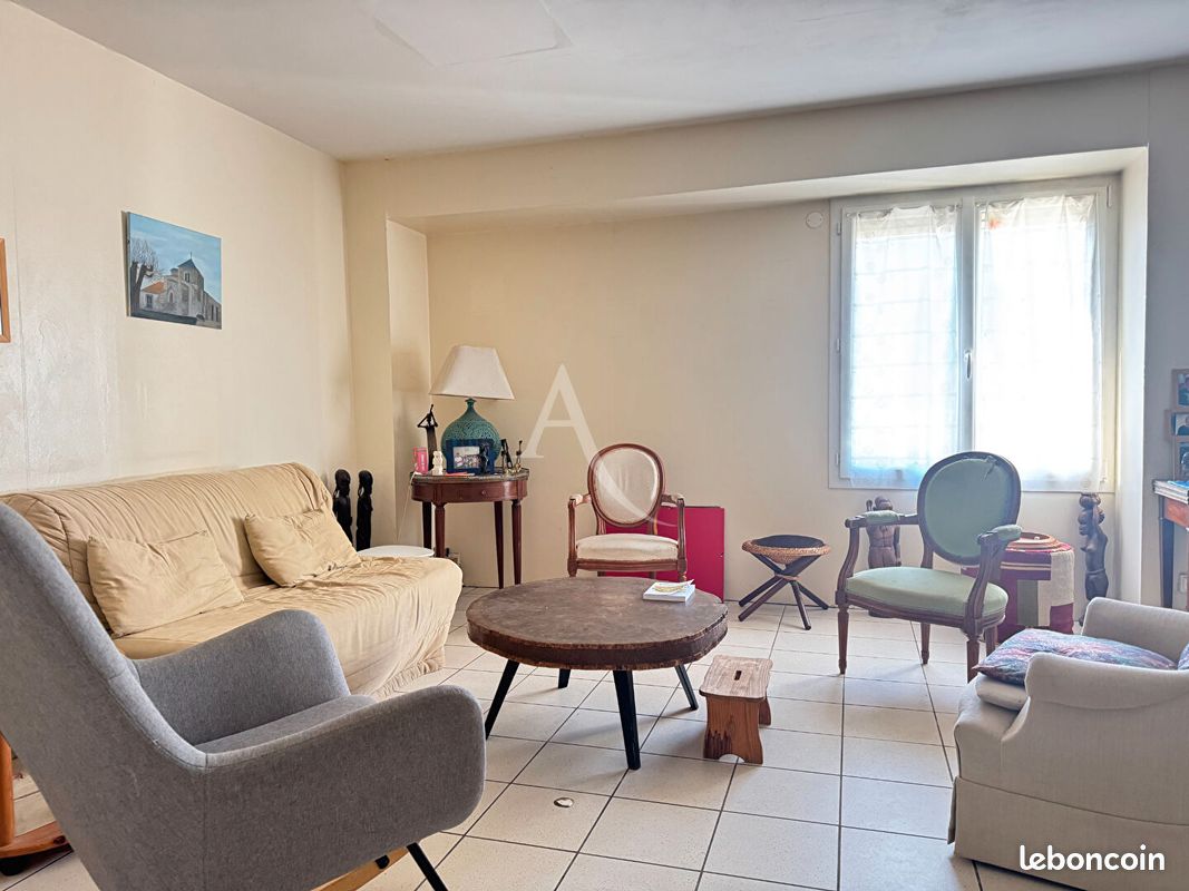Maison 6 pièces 167 m² · à Mouzeuil-Saint-Martin · 167 m² · 129 600 €