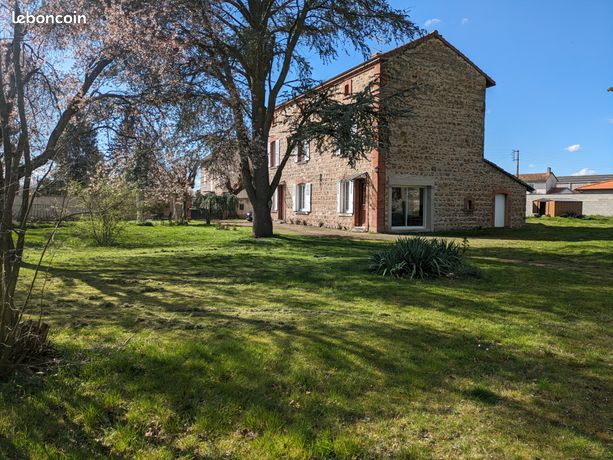 Maison 5 pièces 202 m²
