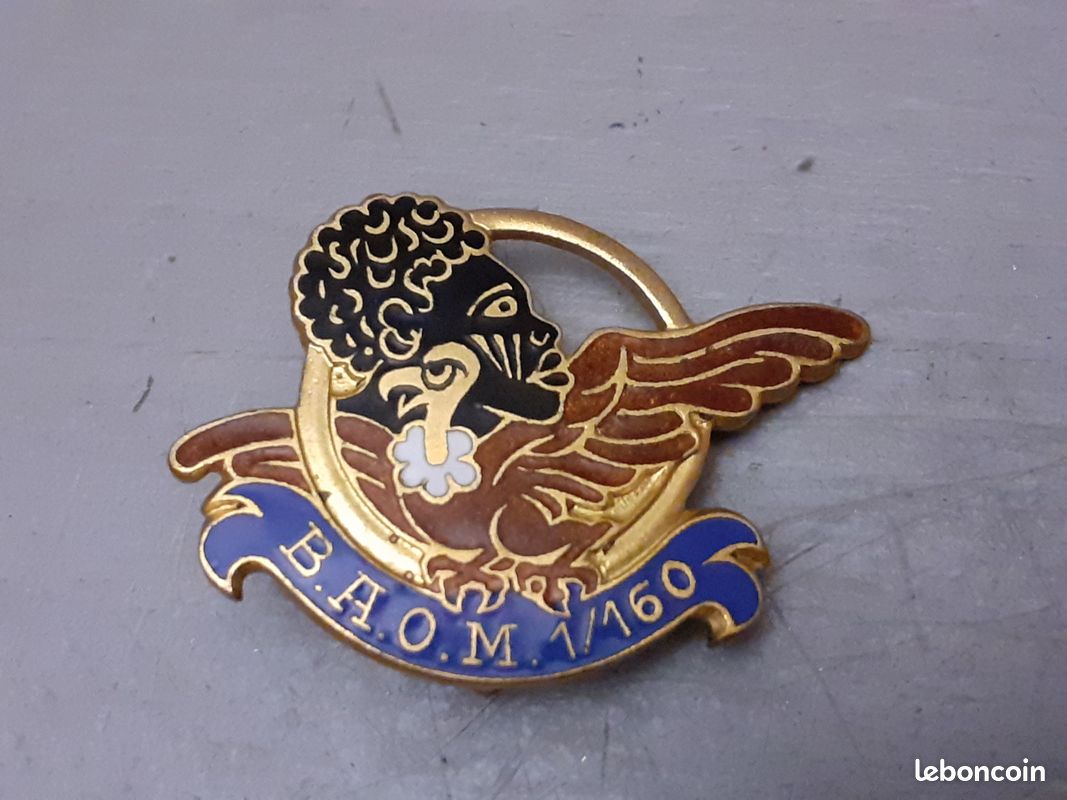 Insigne du 1° Régiment d’Artillerie Drago, Métra, déposé