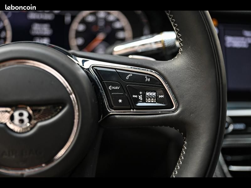 Bentley Flying Spur V6 3.0 HYBRID (image 38)