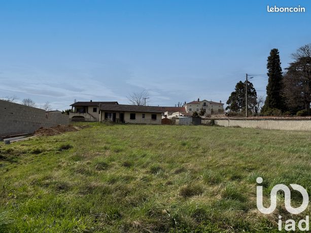 Terrain 706 m² Irigny