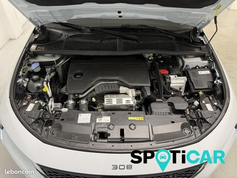 Peugeot 308 SW 1.2 Hybrid 145ch GT e-DCS6 (image 12)