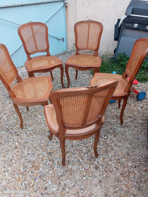 Chaise cannelé (image 1)