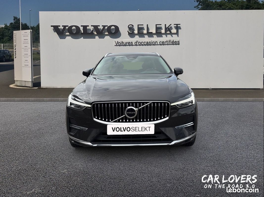 VOLVO XC60 B4 197 ch Geartronic 8 Plus Style Chrome (image 8)