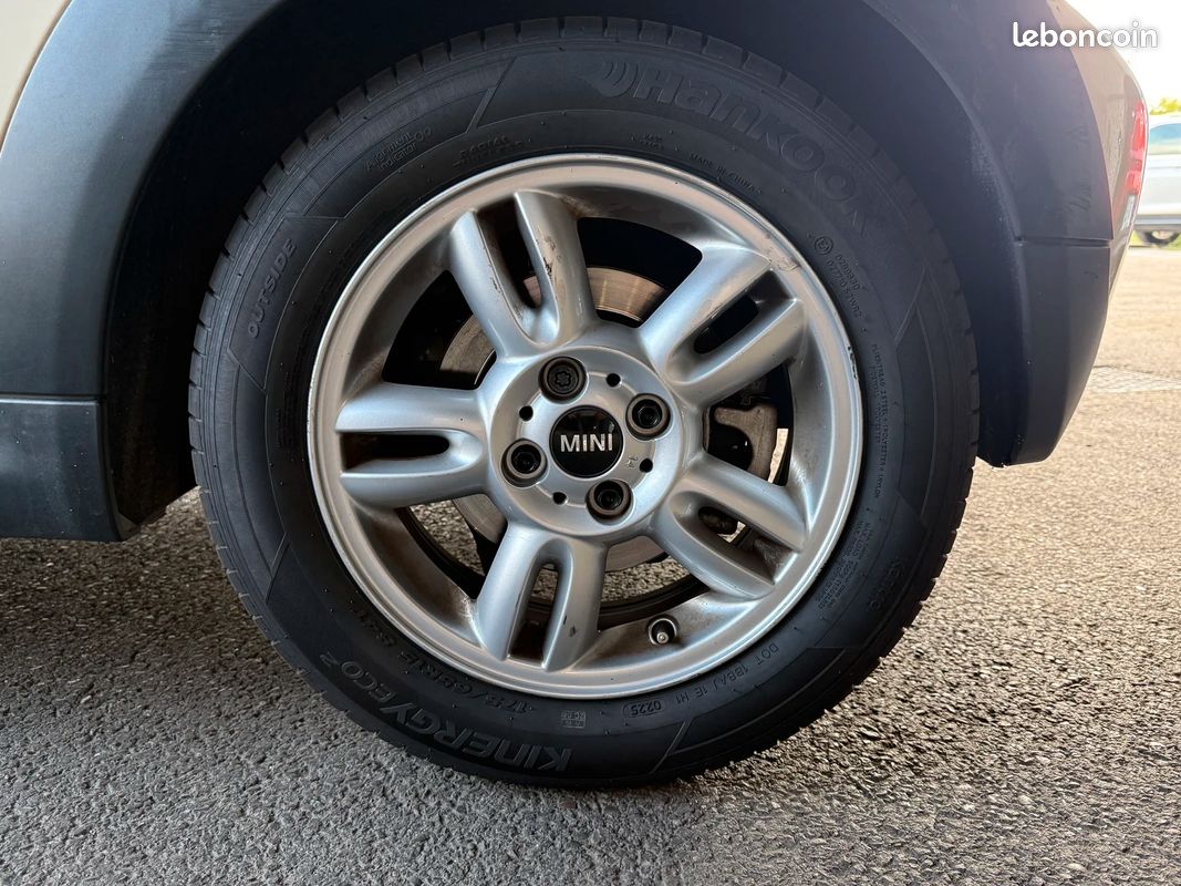 Mini COOPER (R56) LCI One 1.6 i 16V 98 CV + CLIM AUTO + PHARES AUTO (image 25)