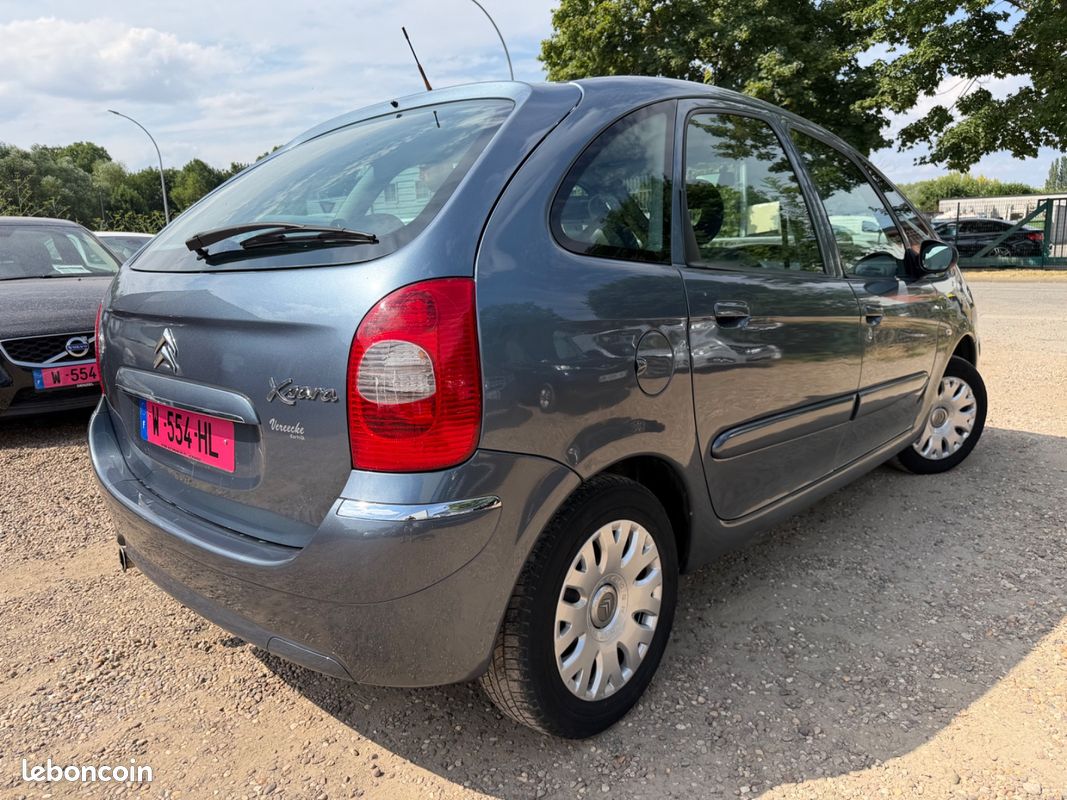 Citroën Xsara Picasso 1.6 HDI 90 CONFORT * PREMIÈRE MAIN (image 4)