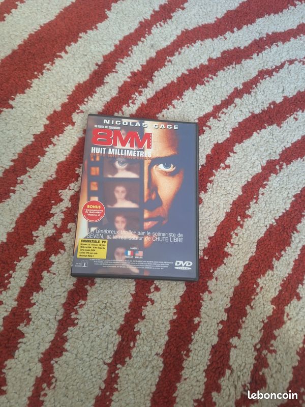 DVD du film 8MM (huit millimètres) (image 1)