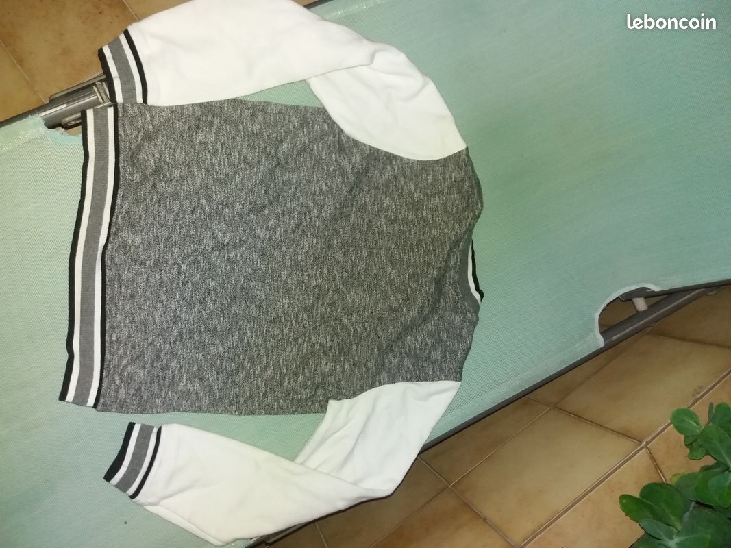 Veste fille t.12 ans (image 1)