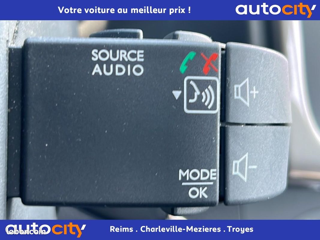 DACIA SANDERO 0.9 TCe - 90 - BV Easy-R (image 23)