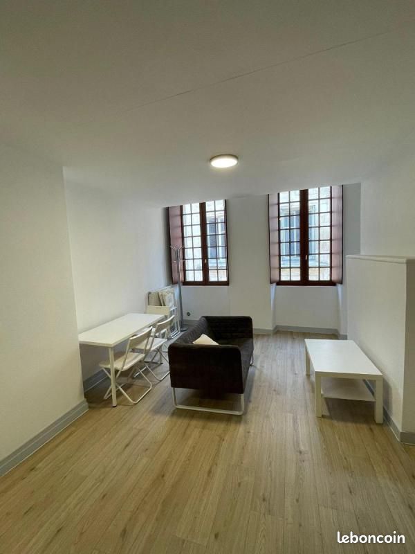Appartement 2 pièces 40 m² · à Bordeaux · 40 m² · 743 €/mois