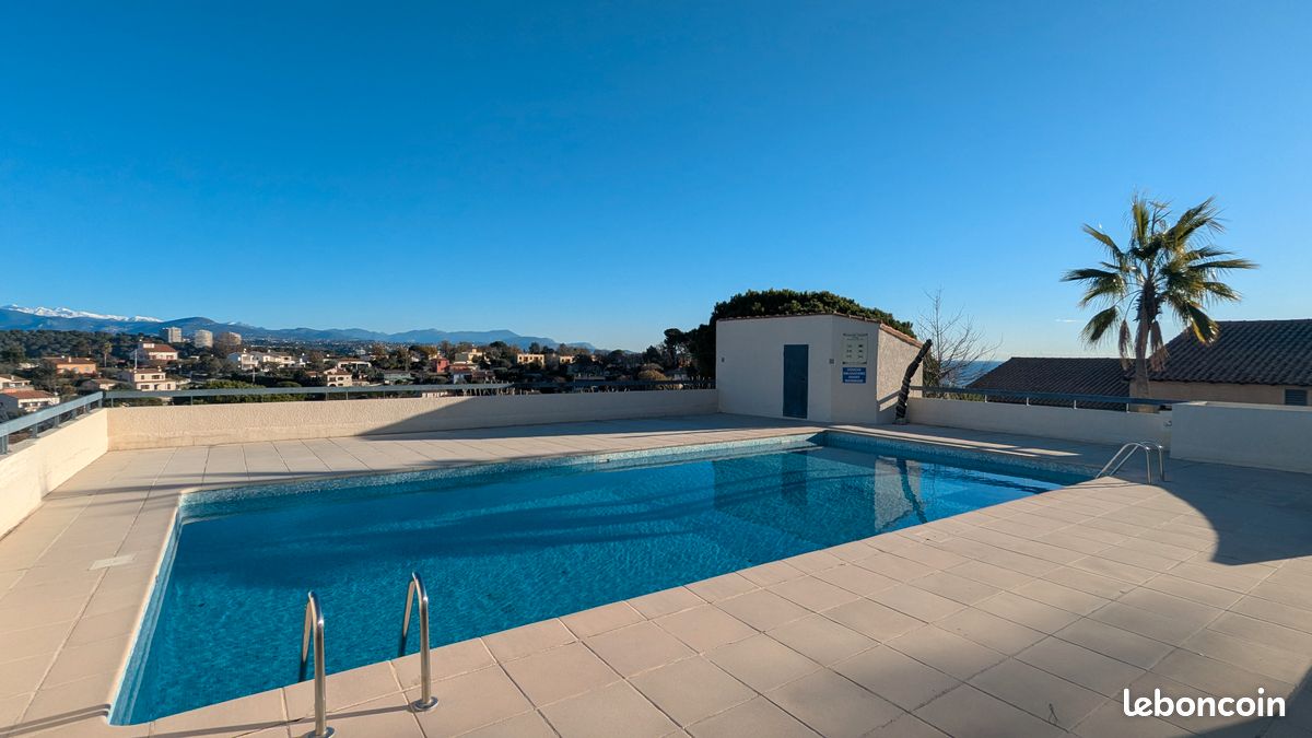 Appartement 1 pièce 28 m² · à Villeneuve-Loubet · 27,6 m² · 148 000 €
