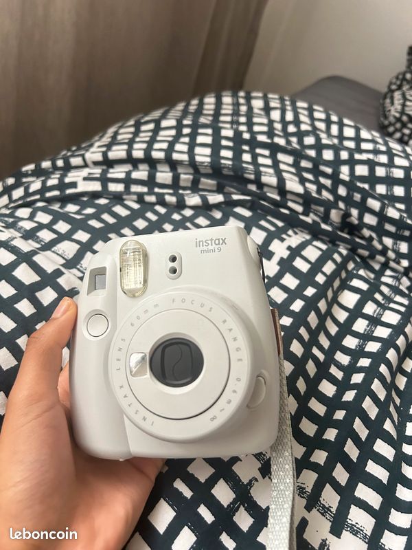Instax mini 9 (image 1)