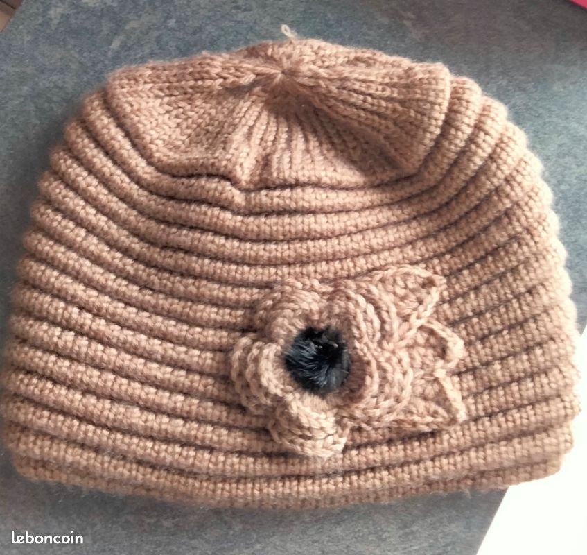 Bonnet femme (image 1)