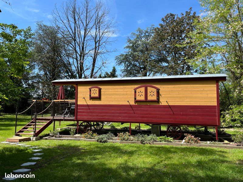 Local commercial 1 pièce · à Massieux · 55 000 €