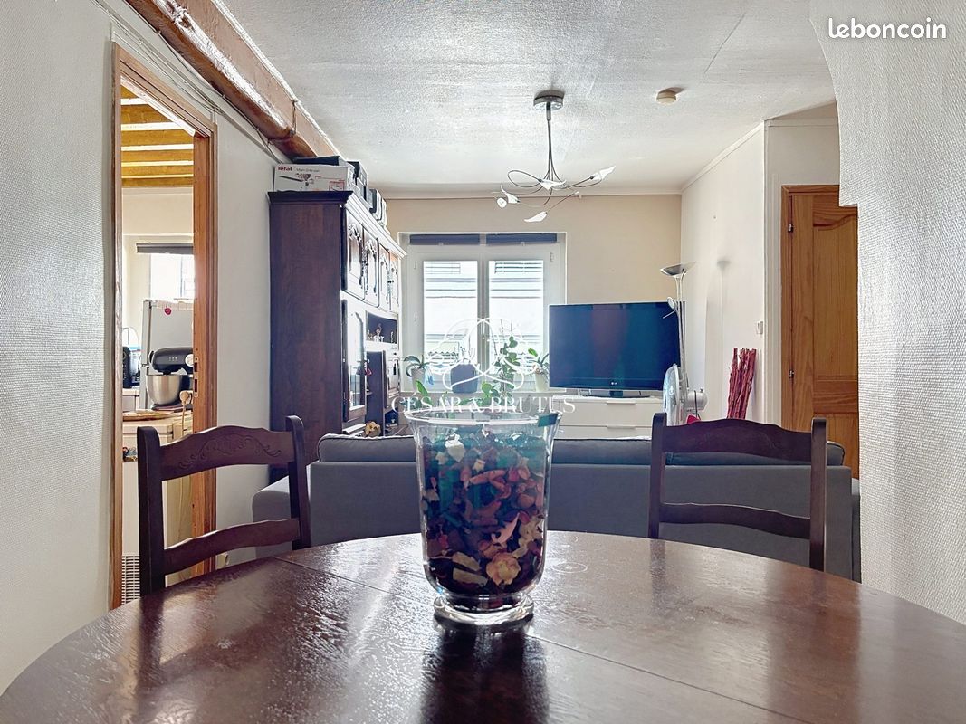 Appartement 2 pièces 61 m² · à Lyon · 61 m² · 200 000 €