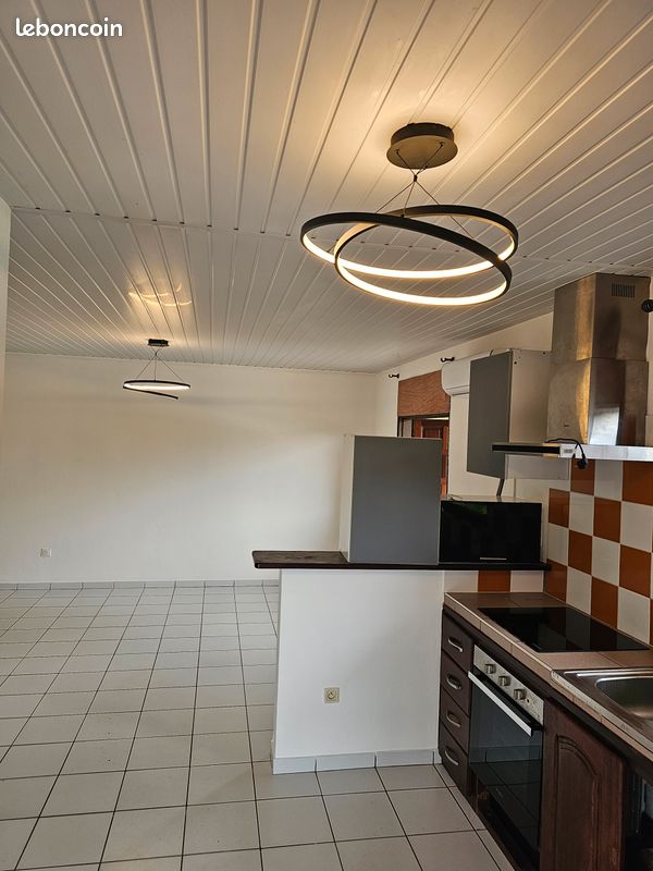 Appartement 3 pièces 64 m² · à Cayenne · 64 m² · 1 100 €/mois