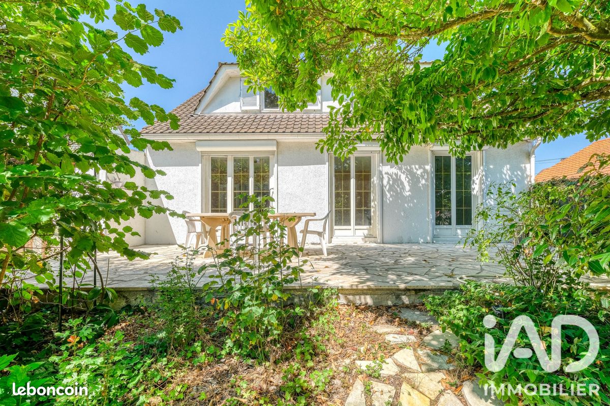 Maison 6 pièces 128 m² · à Villeparisis · 128 m² · 349 000 €