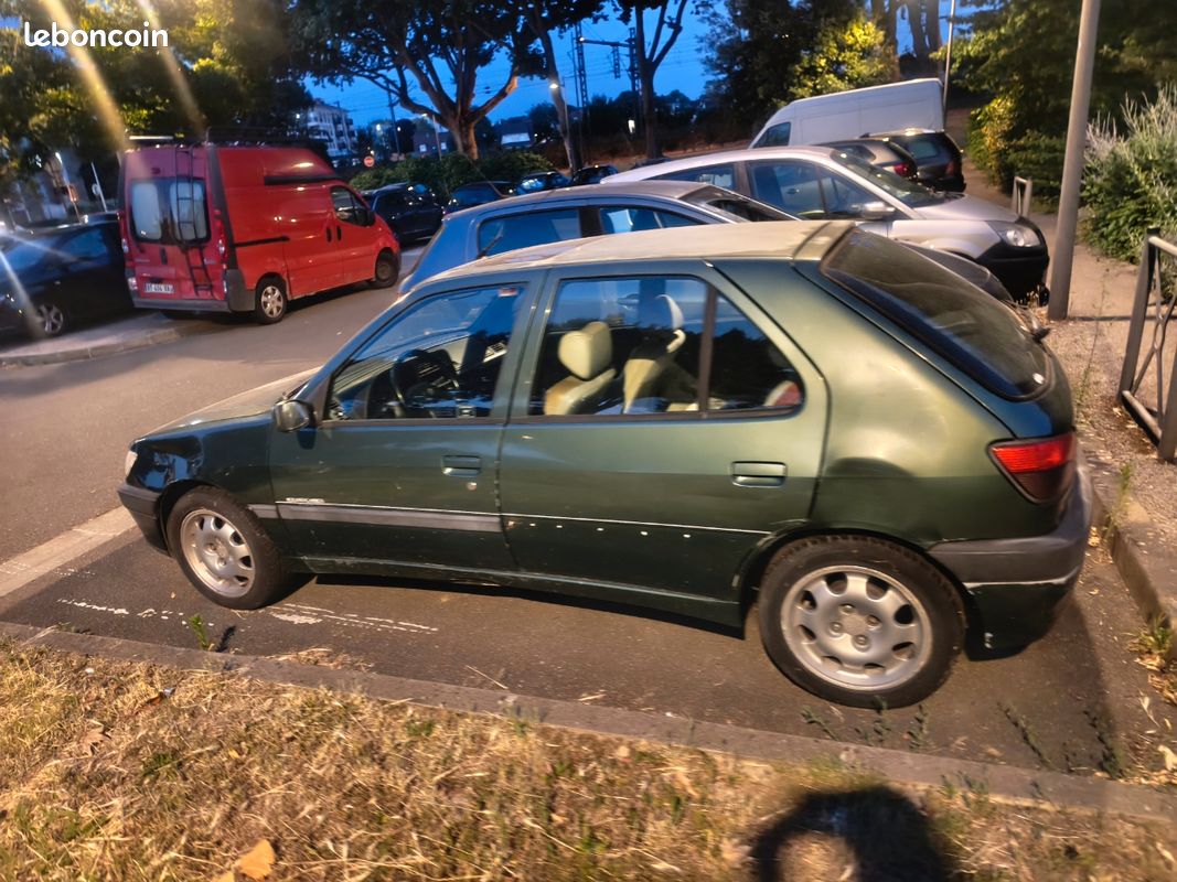 Peugeot 306 Roland-Garros (image 1)