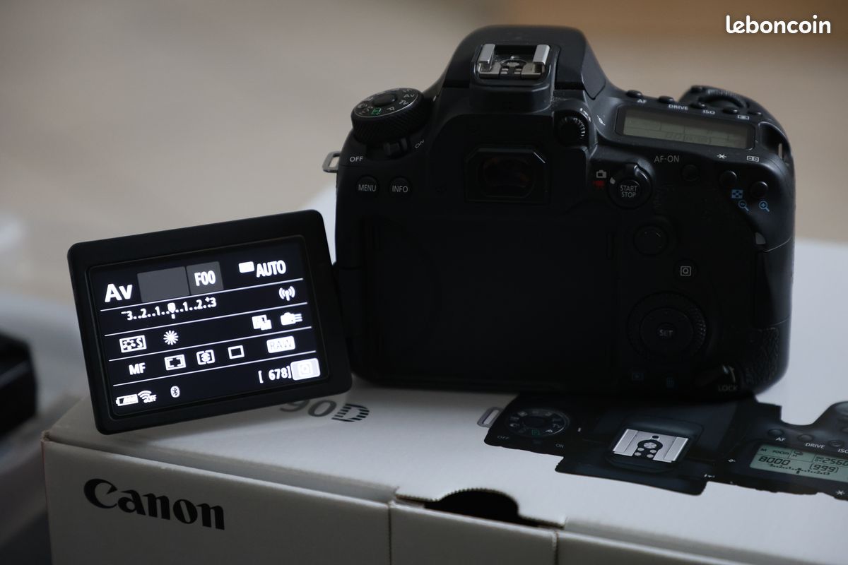 Appareil photo reflex CANON 90D (image 11)