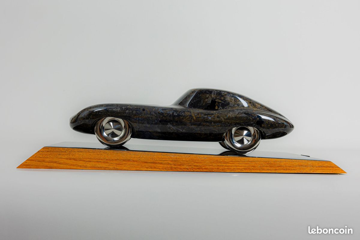 Scupture œuvre d'art Jaguar type E 30cm (image 2)