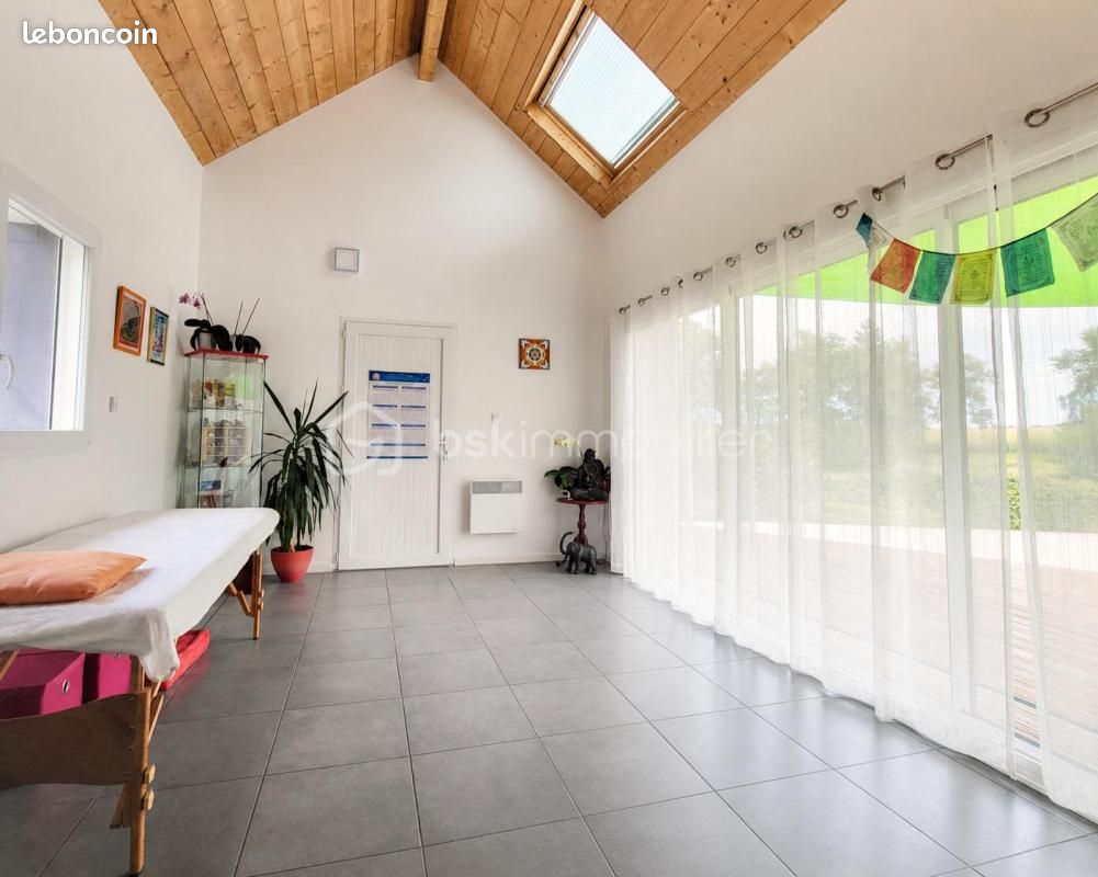 Maison 7 pièces 160 m² · à Aast · 160 m² · 318 000 €