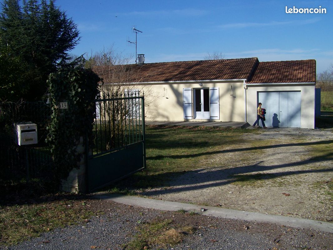 Maison 5 pièces 105 m² · à Ozillac · 105 m² · 850 €