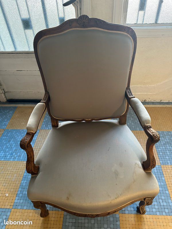 Fauteuil style Louis XV (image 3)