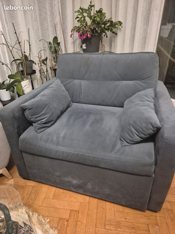 Fauteuil convertible (image 1)