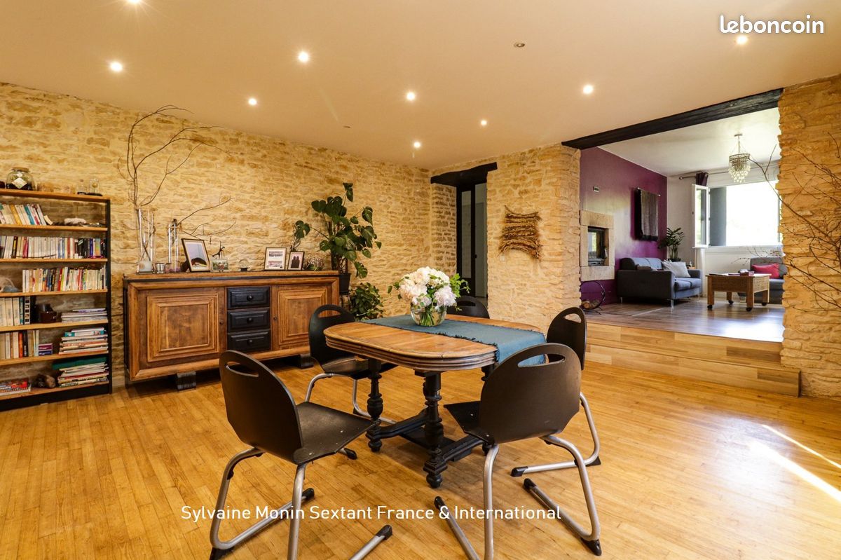 Propriété 8 pièces 238 m² (image 11)