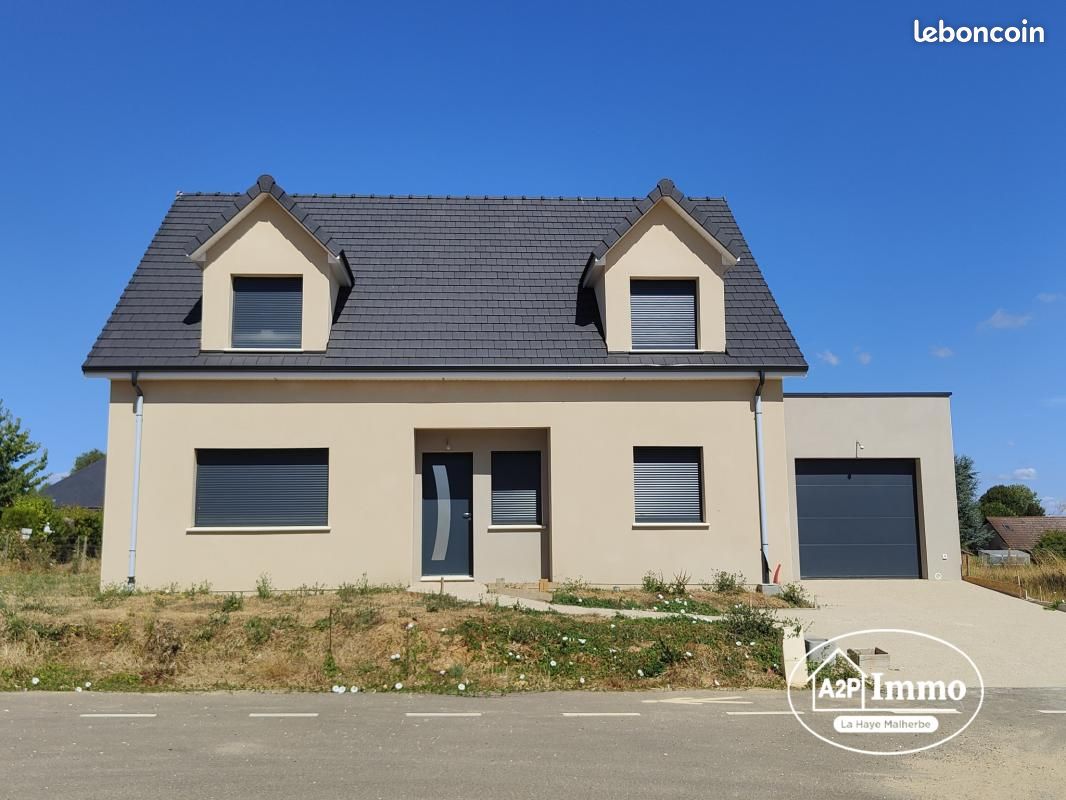 Maison 5 pièces 137 m² · à La Haye-Malherbe · 137 m² · 299 000 €