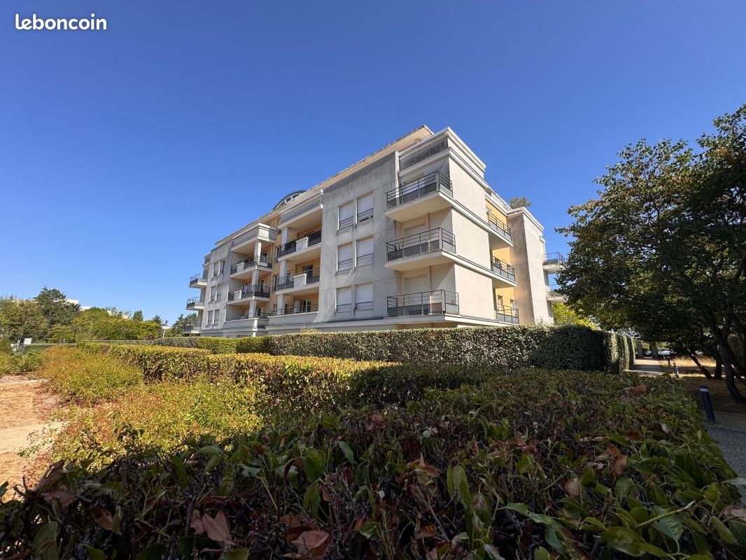 Appartement 3 pièces 61 m² · à Élancourt · 61 m² · 259 870 €
