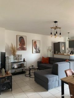 Appartement 3 pièces 57 m² · à Valence · 57 m² · 740 €