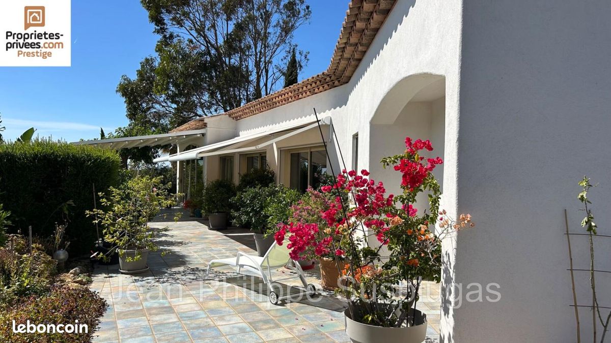 Maison 7 pièces 230 m² · à La Cadière-d'Azur · 230 m² · 1 870 000 €
