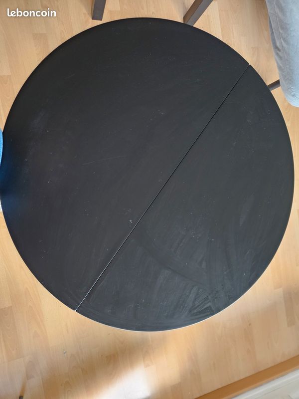Vendu: Table à manger ronde et noire 80cm (image 2)
