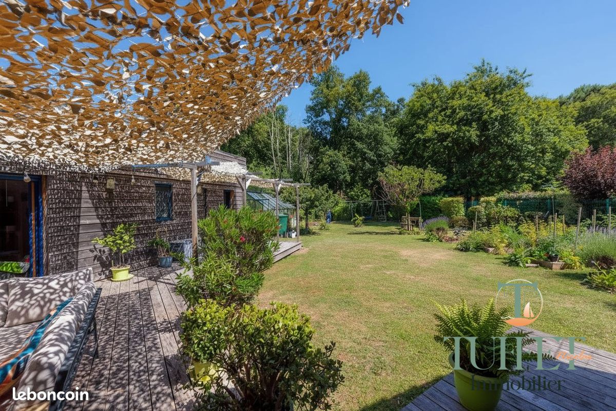 Maison 8 pièces 157 m² · à Étaules · 157 m² · 549 900 €