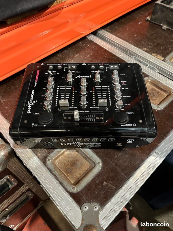 Table de mixage dj neonumeric nmx2000 (image 1)