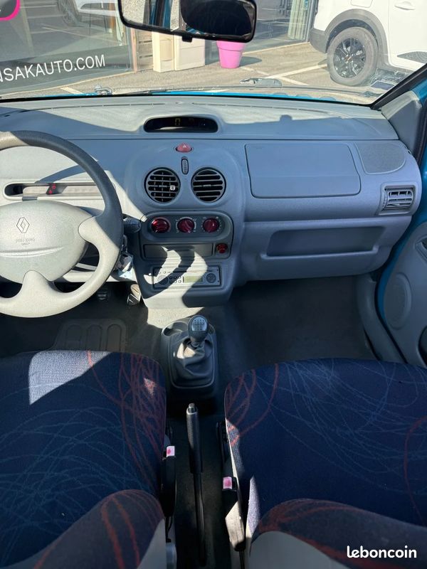 RENAULT TWINGO *DISTRIBUTION FAITE* 1.2 Kiss Cool (image 12)