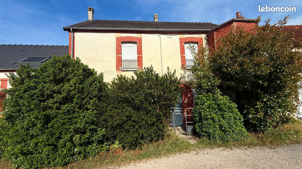 Maison 6 pièces 125 m² · à Esternay · 125 m² · 125 000 €