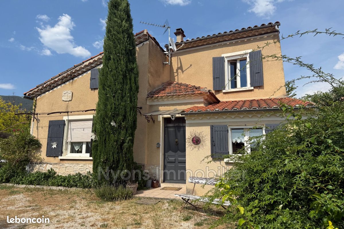 Maison 4 pièces 98 m² · à Nyons · 98 m² · 295 000 €