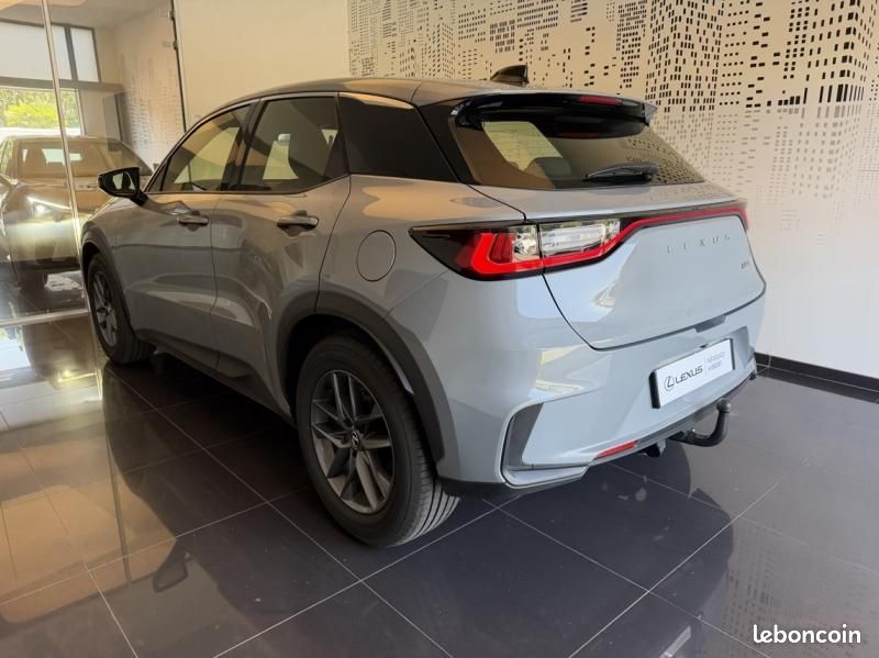 Lexus LBX 1.5 136ch 2WD (image 7)