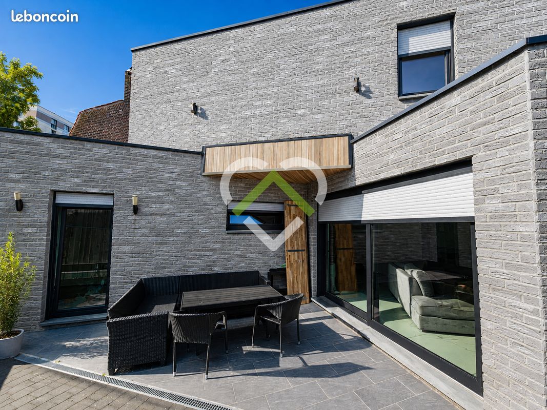 Maison 4 pièces 175 m² · à Lille · 175 m² · 399 000 €