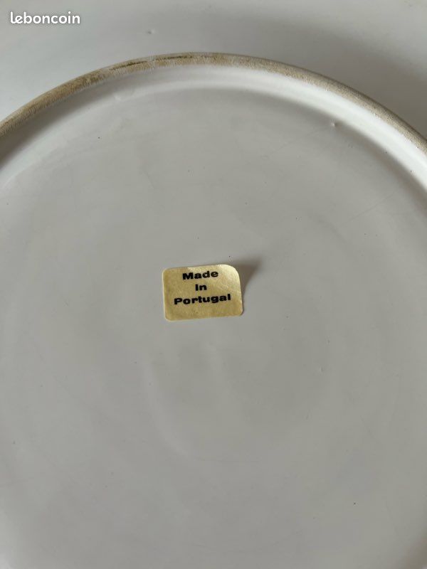 Superbe plat en cĂ©ramique blanc avec fraise đ (image 6)
