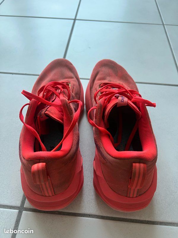 ASICS Novablast 5 (image 3)